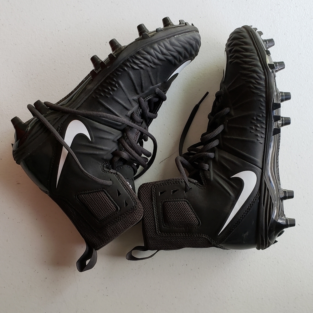 Nike Force Savage Football Cleats Size 7.5 Men